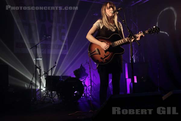 HANNAH LOU CLARK - 2016-04-16 - PARIS - Point Ephemere - 